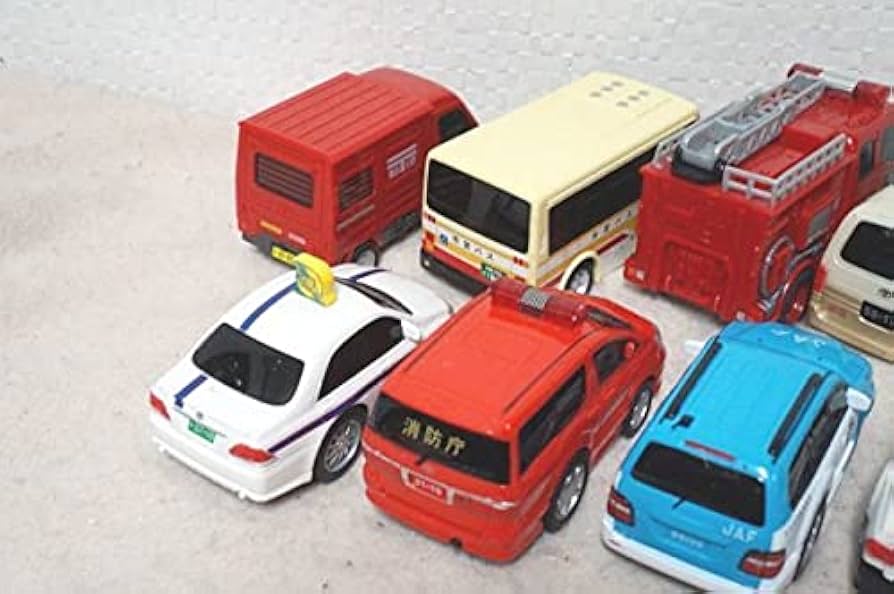 バス型ミニカー 8台セット ミニカーショップグローバル - トミカ たのしいバスセット 日本
